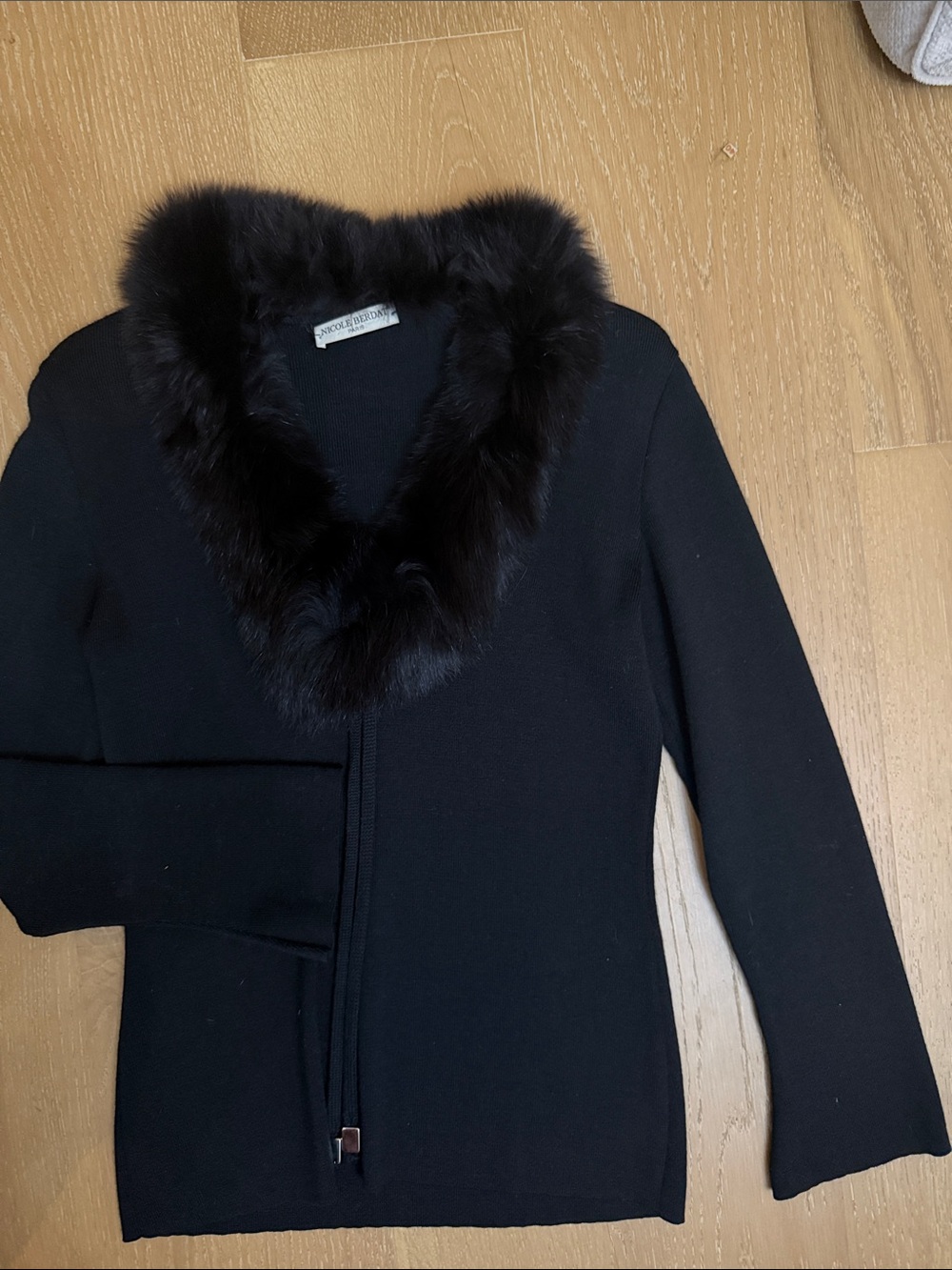 Nicole BerdatBlack Knit Cardigan with naturale Fur Trim